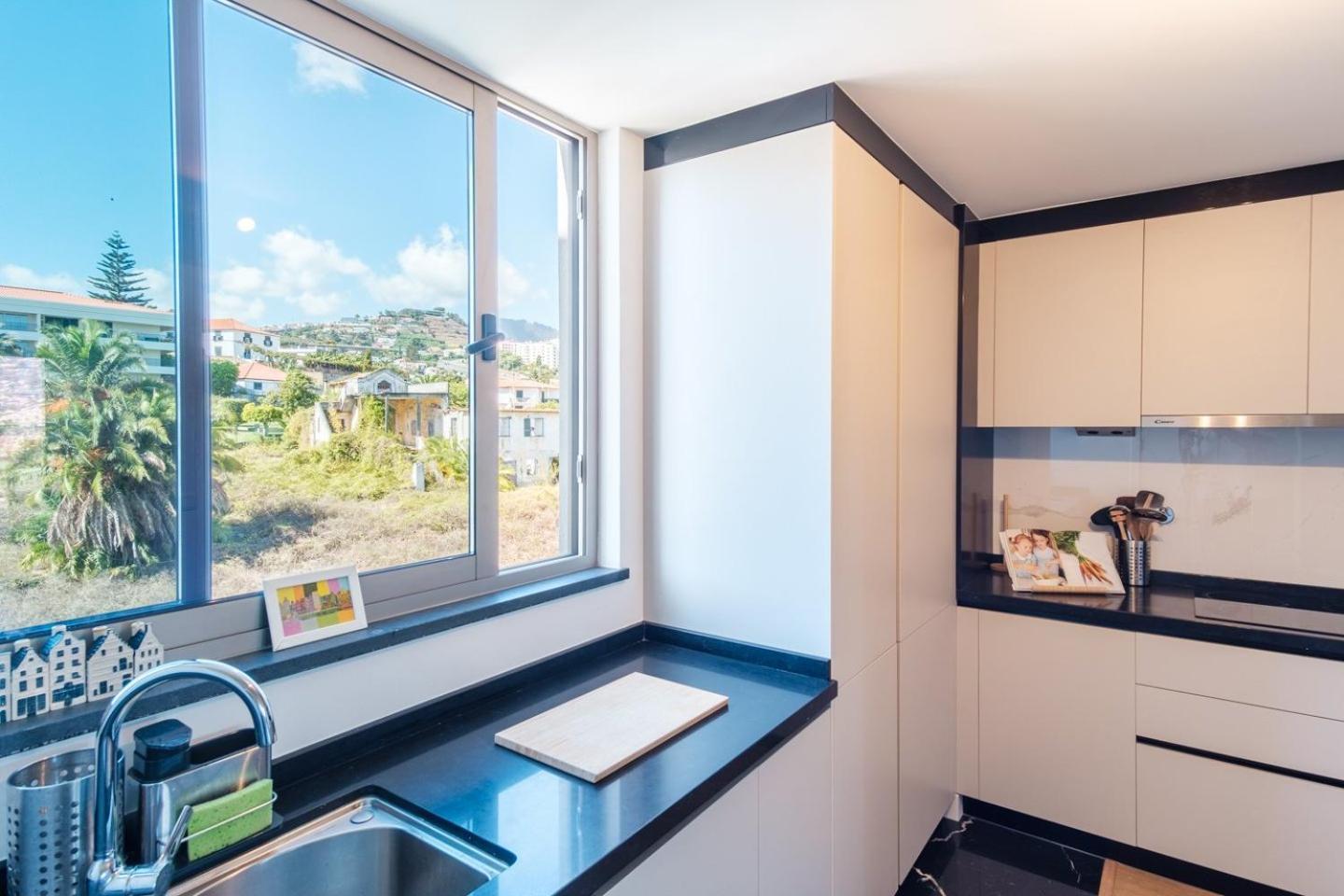 Appartement Guestready - Elegant Madeira Retreat *